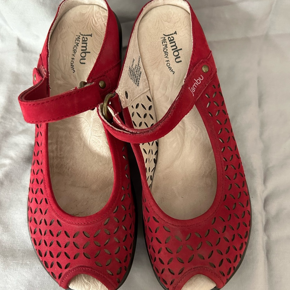 Jambu Journey Encore Clogs Mary Jane Shoe size 7.5 m